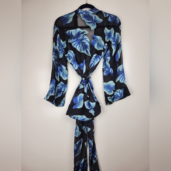 Alice + Olivia Rosario Tie Waist Blue Kimono Silk Blend Top Size Small - Picture 7 of 16